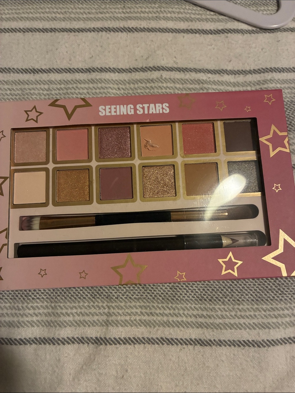 Seeing Stars Eyeshadow Palette - Pink and Gold Shades